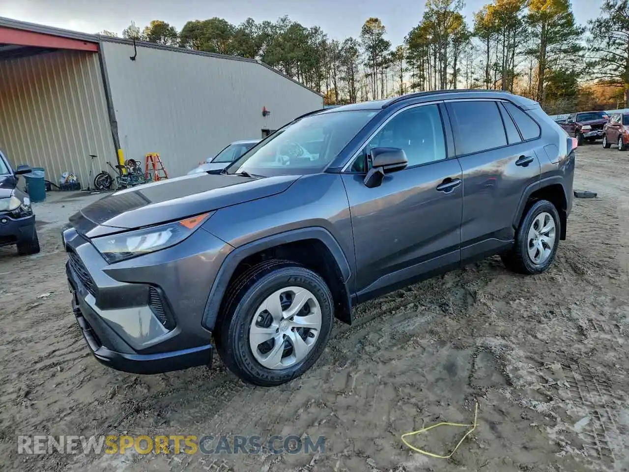 1 Photograph of a damaged car 2T3H1RFV1MC129391 TOYOTA RAV4 2021