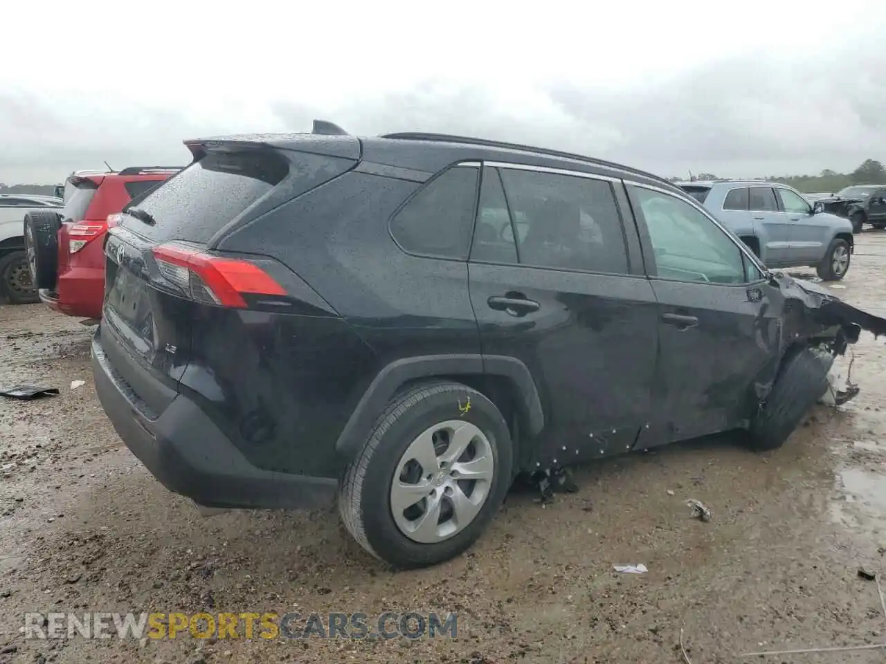 3 Photograph of a damaged car 2T3H1RFV1MC141184 TOYOTA RAV4 2021