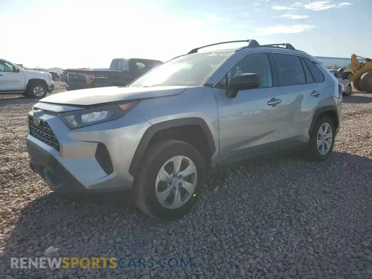 1 Photograph of a damaged car 2T3H1RFV1MC147647 TOYOTA RAV4 2021