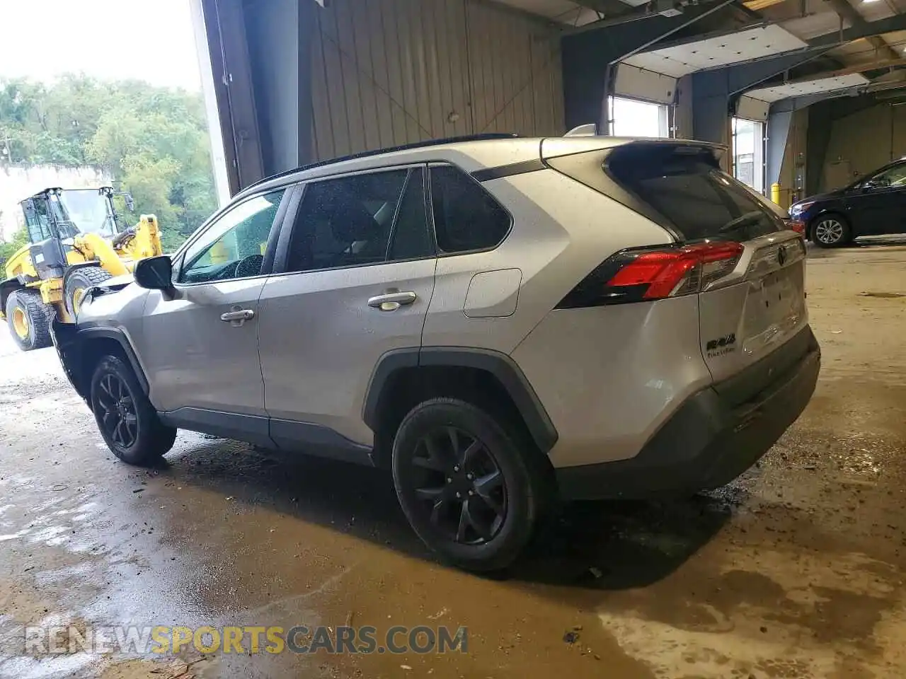 2 Photograph of a damaged car 2T3H1RFV1MC150256 TOYOTA RAV4 2021