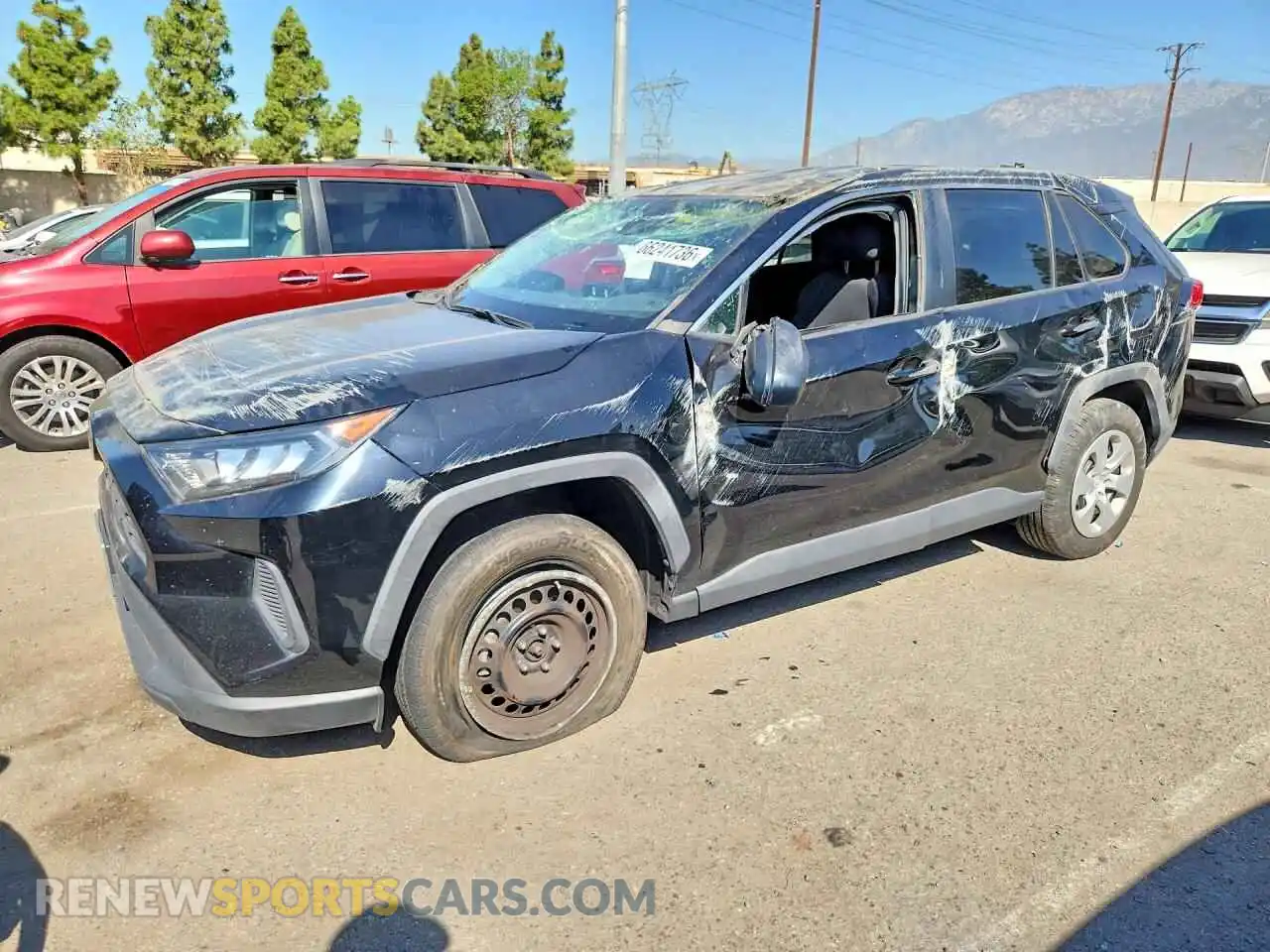 1 Photograph of a damaged car 2T3H1RFV1MC158907 TOYOTA RAV4 2021