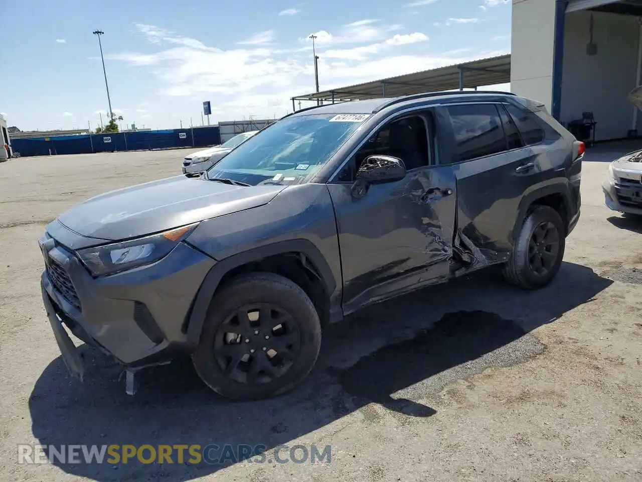 1 Photograph of a damaged car 2T3H1RFV1MC159569 TOYOTA RAV4 2021