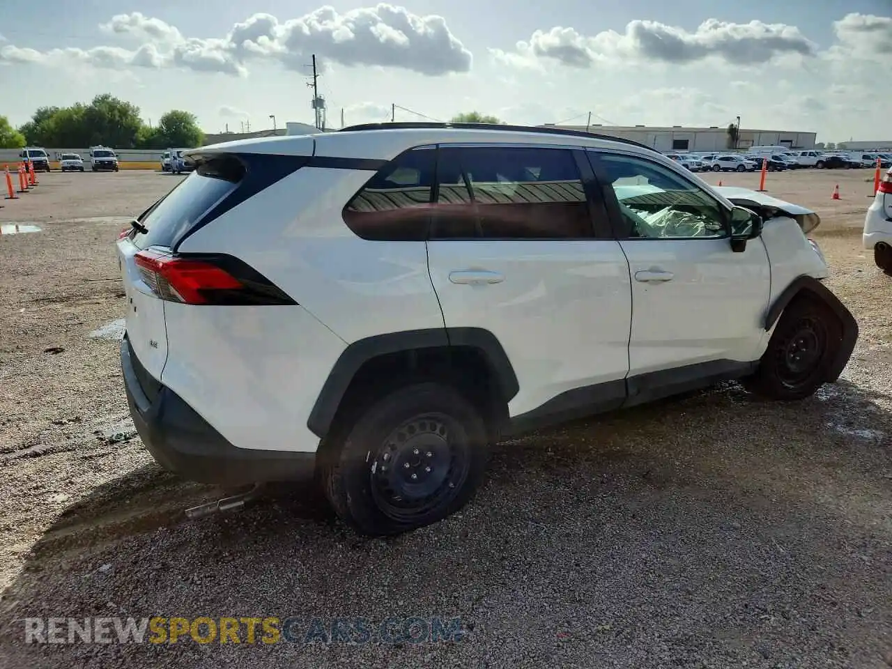 3 fotografías del automóvil dañado 2T3H1RFV1MW144567 TOYOTA RAV4 2021