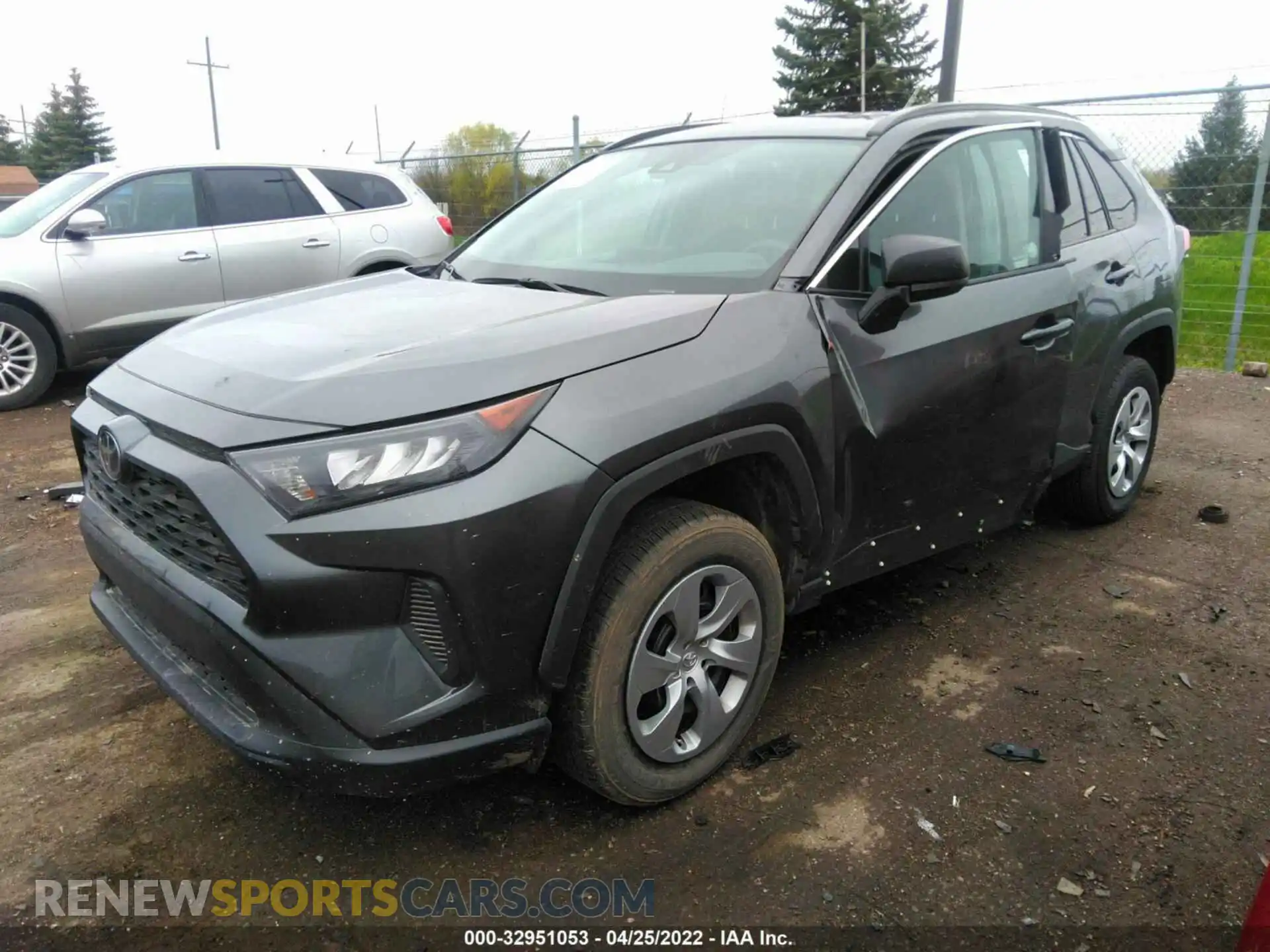2 Photograph of a damaged car 2T3H1RFV2MC125088 TOYOTA RAV4 2021