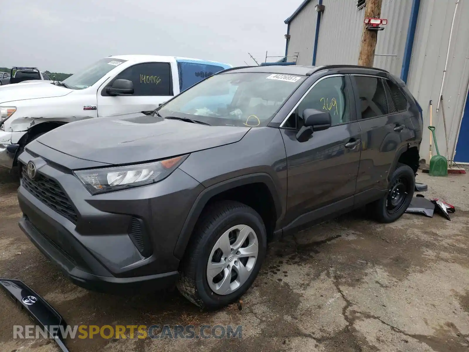 2 Photograph of a damaged car 2T3H1RFV2MC136561 TOYOTA RAV4 2021