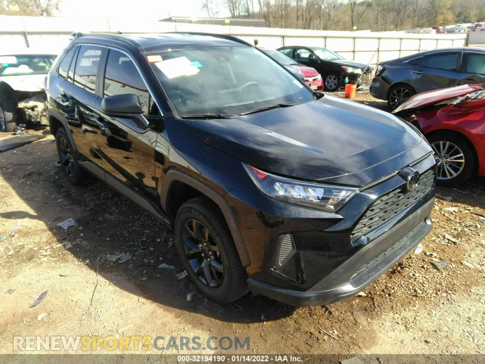 1 Photograph of a damaged car 2T3H1RFV2MC140187 TOYOTA RAV4 2021