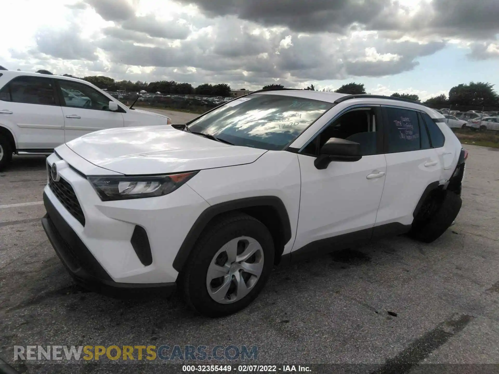 2 Photograph of a damaged car 2T3H1RFV2MC153246 TOYOTA RAV4 2021