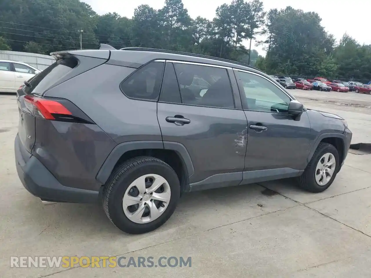 3 Photograph of a damaged car 2T3H1RFV2MW109262 TOYOTA RAV4 2021