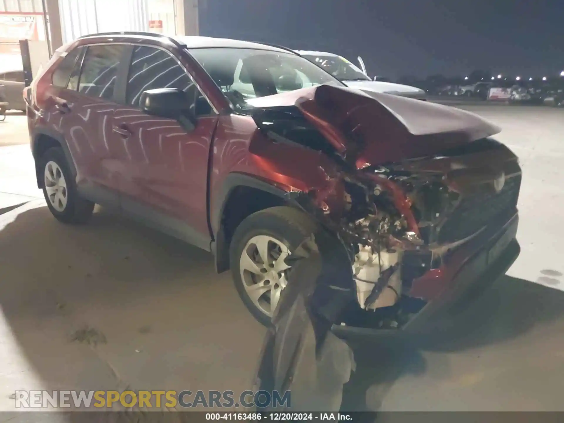 1 Photograph of a damaged car 2T3H1RFV2MW127017 TOYOTA RAV4 2021