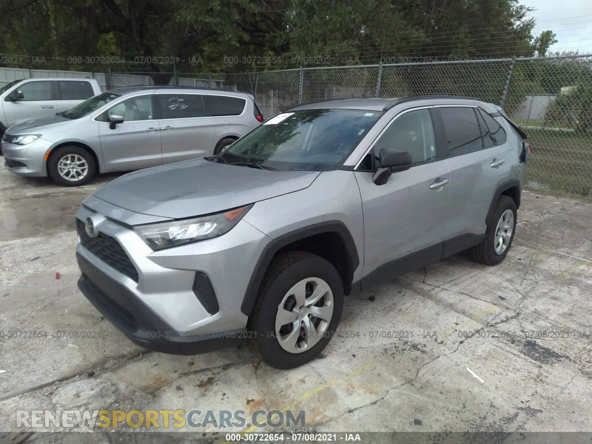 2 Photograph of a damaged car 2T3H1RFV2MW129141 TOYOTA RAV4 2021