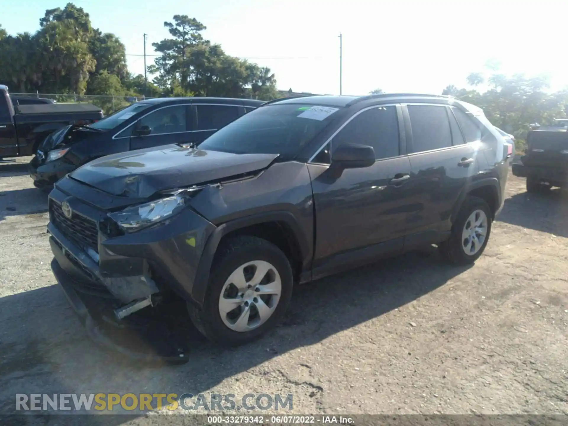 2 fotografías del automóvil dañado 2T3H1RFV2MW138213 TOYOTA RAV4 2021