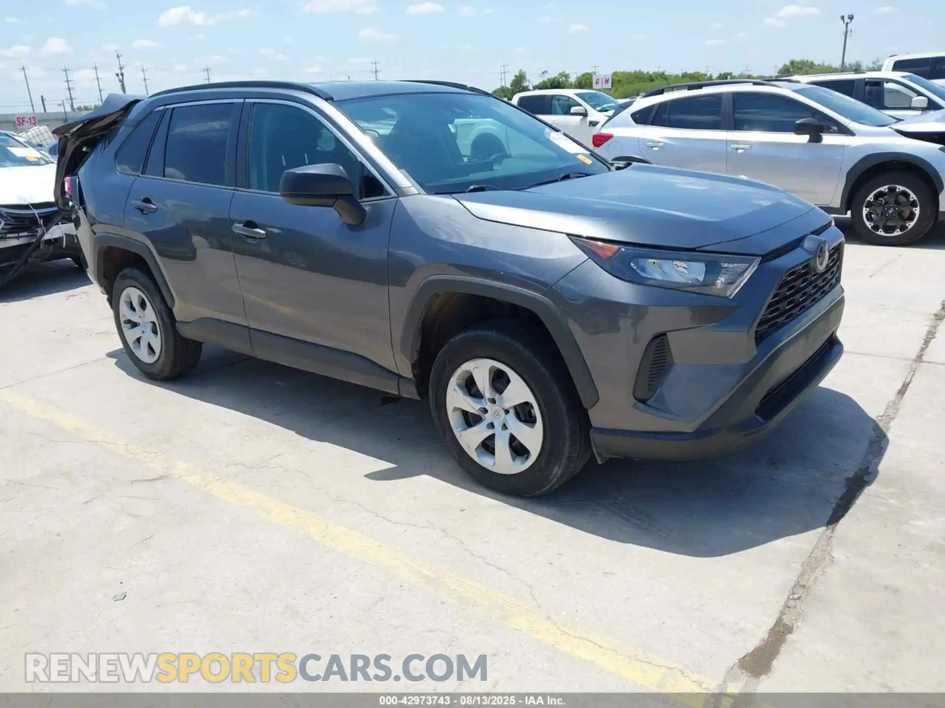 1 Photograph of a damaged car 2T3H1RFV3MC102399 TOYOTA RAV4 2021