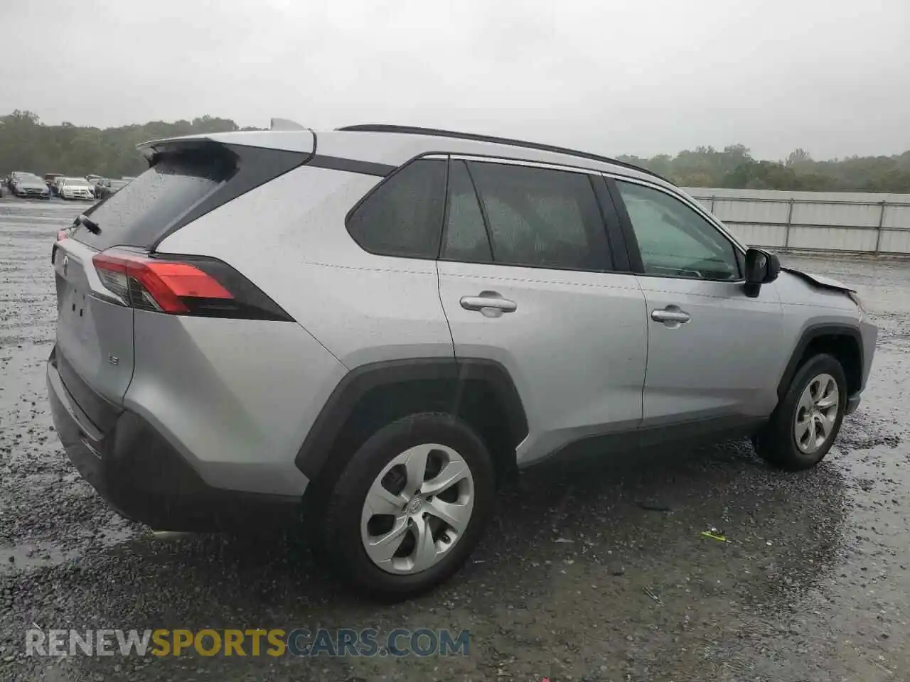 3 Photograph of a damaged car 2T3H1RFV3MC103794 TOYOTA RAV4 2021