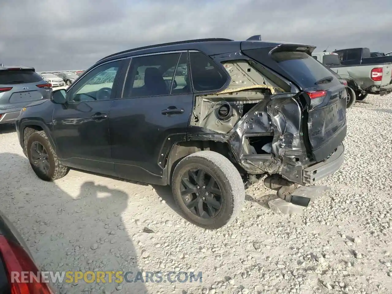 2 Photograph of a damaged car 2T3H1RFV3MC119185 TOYOTA RAV4 2021