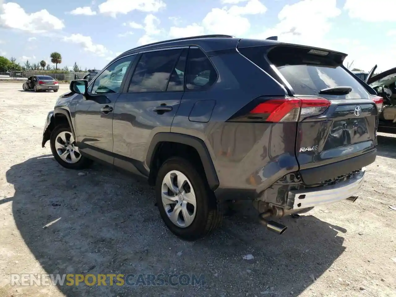 3 Photograph of a damaged car 2T3H1RFV3MC126220 TOYOTA RAV4 2021