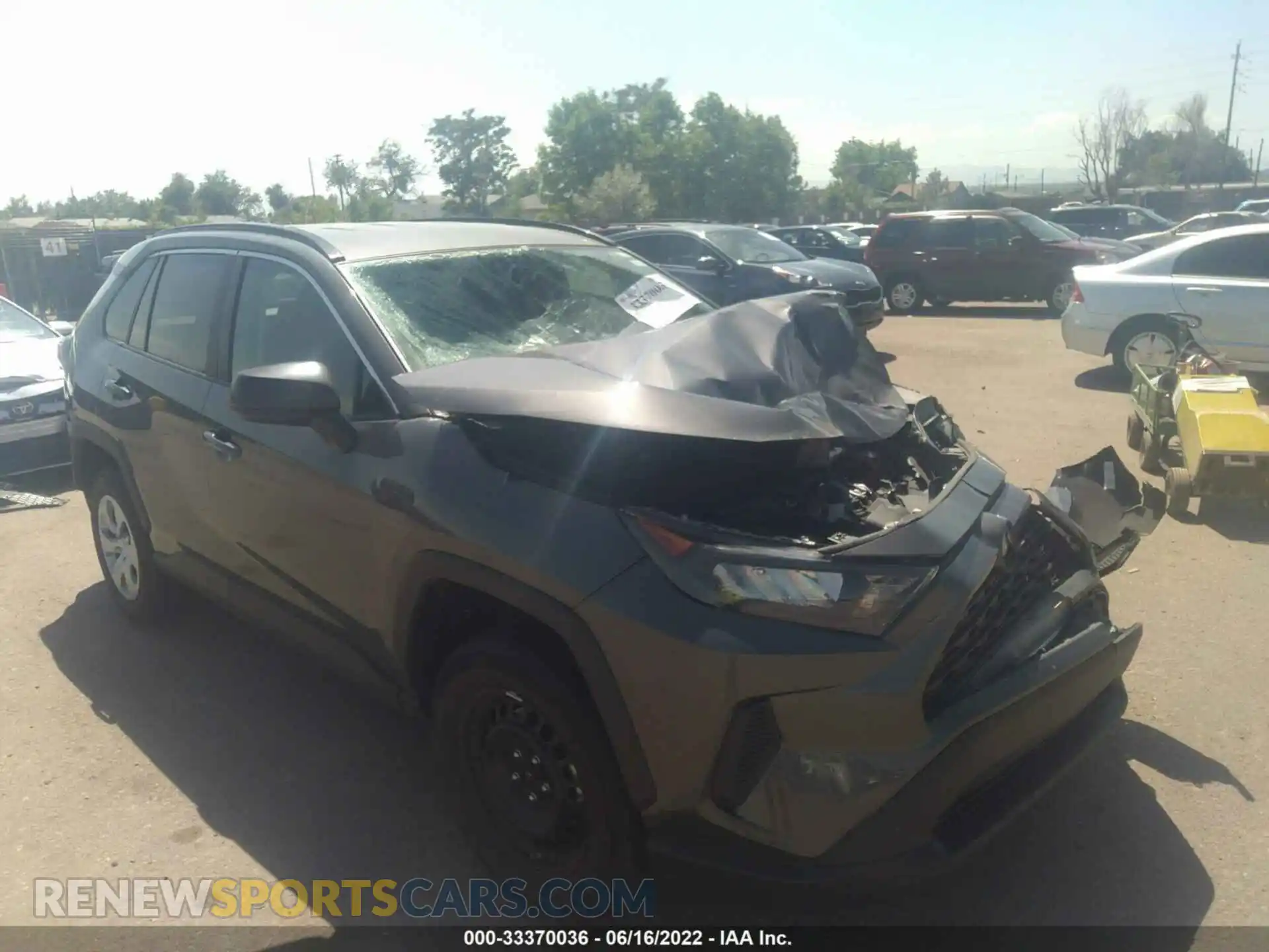1 Фотография поврежденного автомобиля 2T3H1RFV3MW152296 TOYOTA RAV4 2021