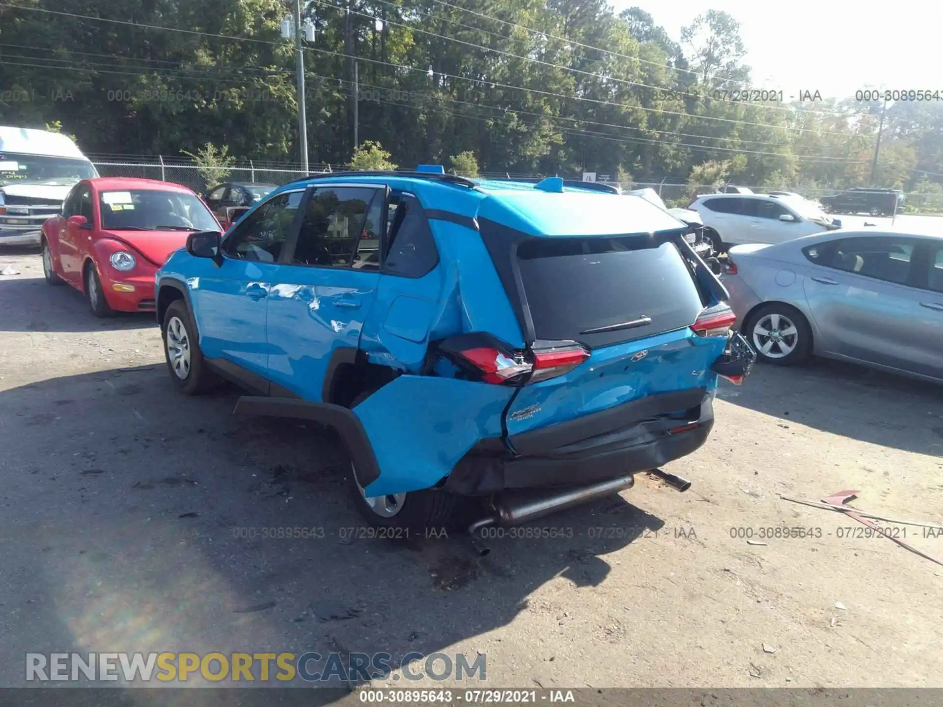 3 Photograph of a damaged car 2T3H1RFV4MC091851 TOYOTA RAV4 2021