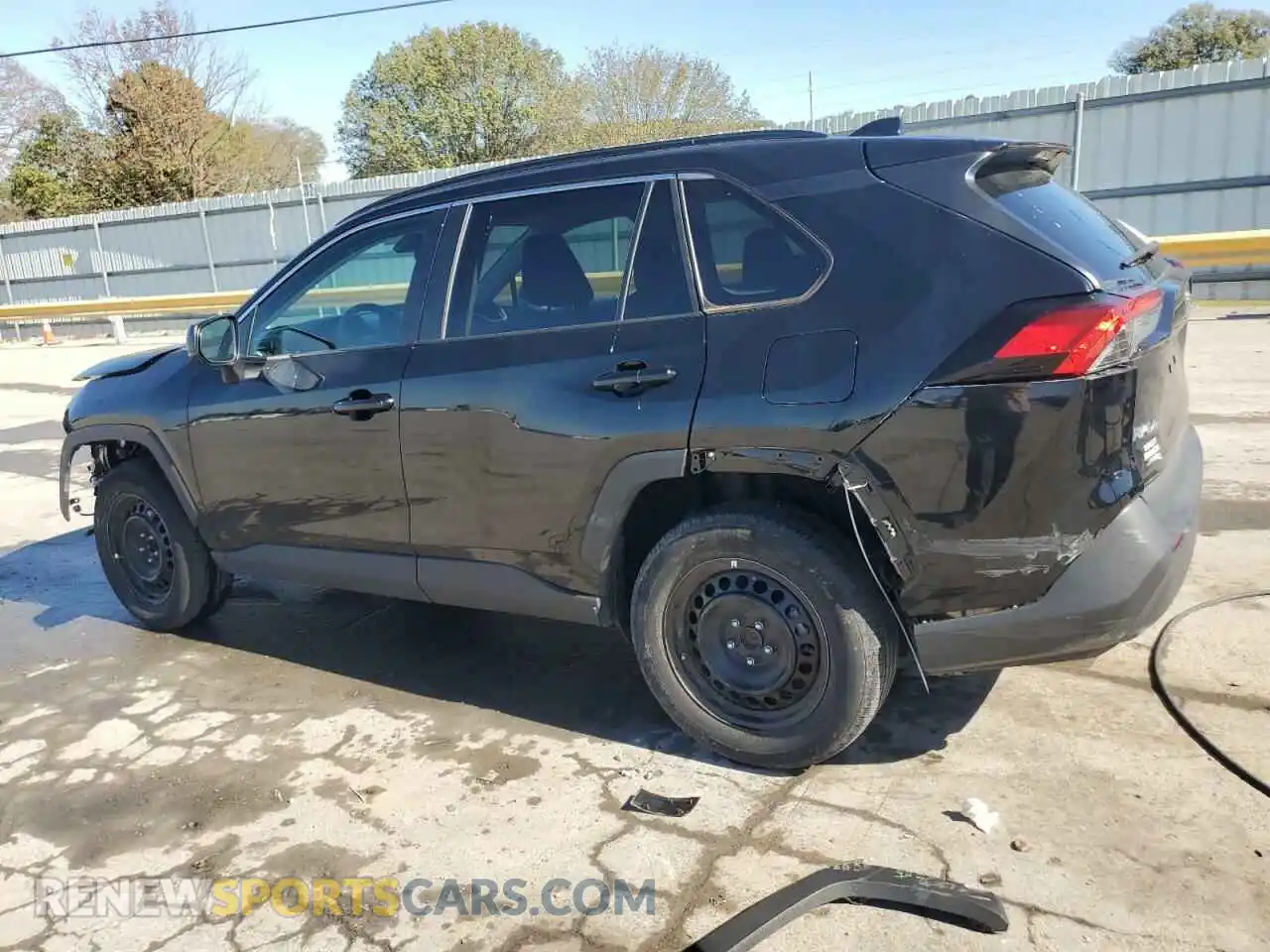 2 Photograph of a damaged car 2T3H1RFV4MC100743 TOYOTA RAV4 2021