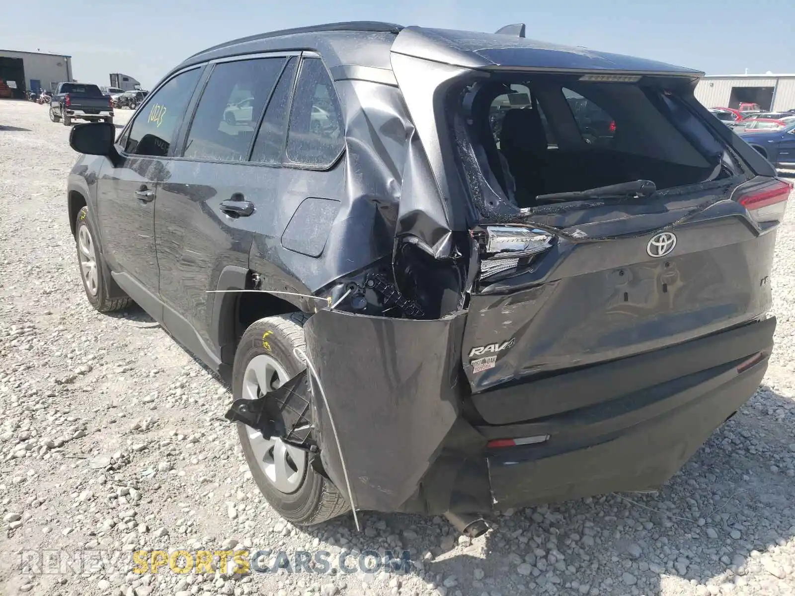 3 Photograph of a damaged car 2T3H1RFV4MC108809 TOYOTA RAV4 2021