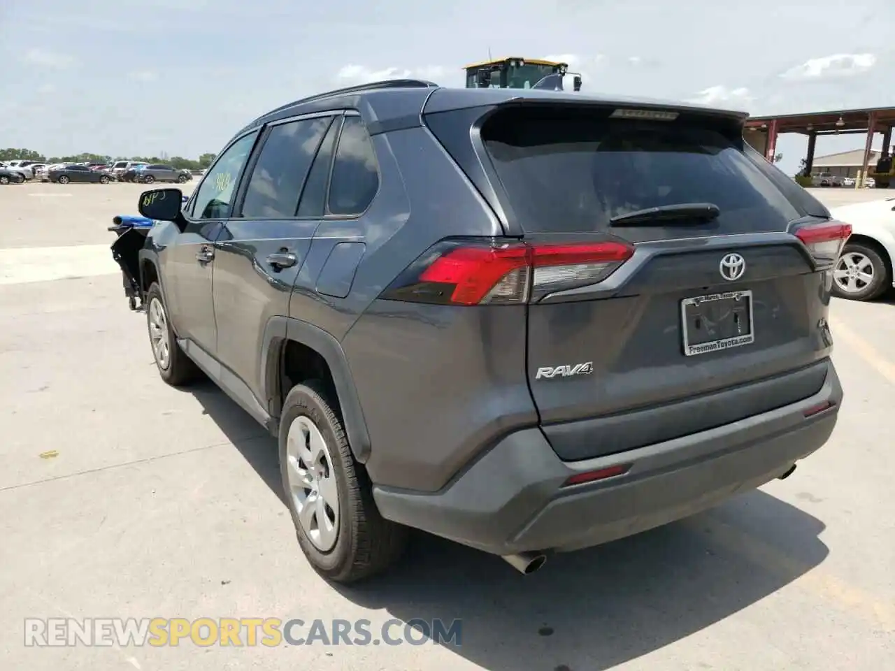 3 Photograph of a damaged car 2T3H1RFV4MC109264 TOYOTA RAV4 2021