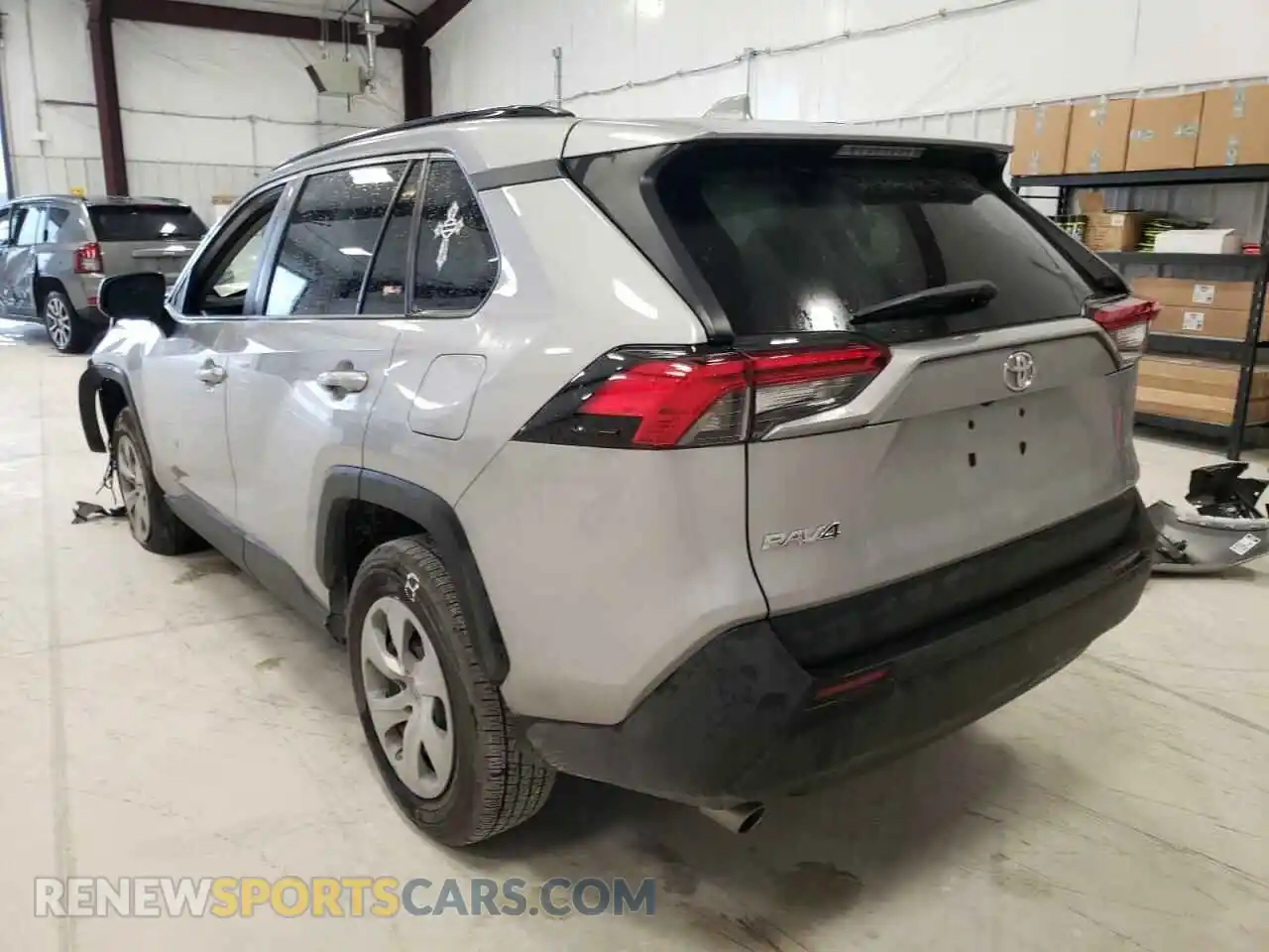 3 Photograph of a damaged car 2T3H1RFV4MC138831 TOYOTA RAV4 2021