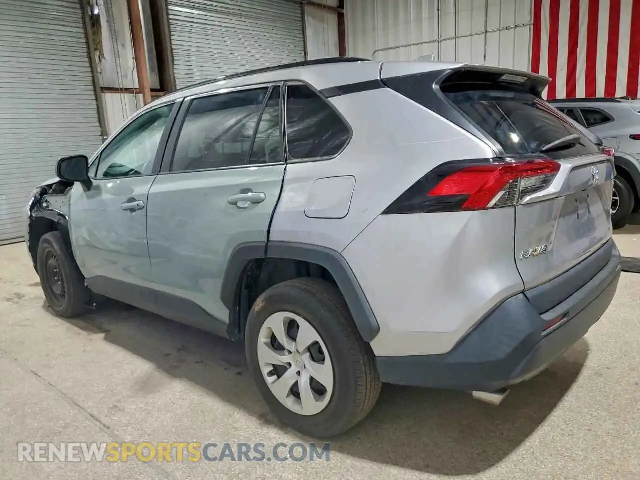 2 Photograph of a damaged car 2T3H1RFV4MC154897 TOYOTA RAV4 2021
