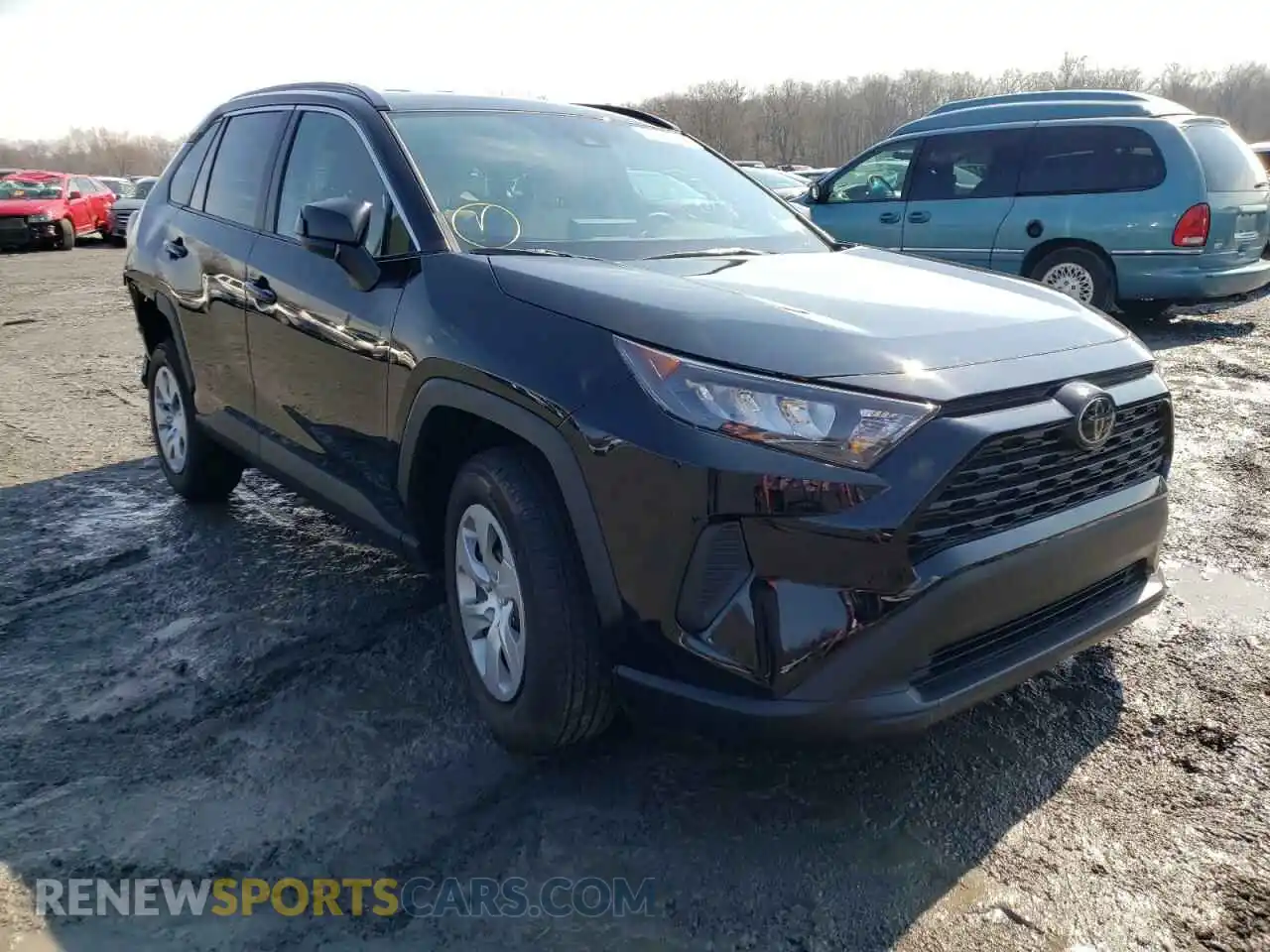 1 Photograph of a damaged car 2T3H1RFV4MW175943 TOYOTA RAV4 2021