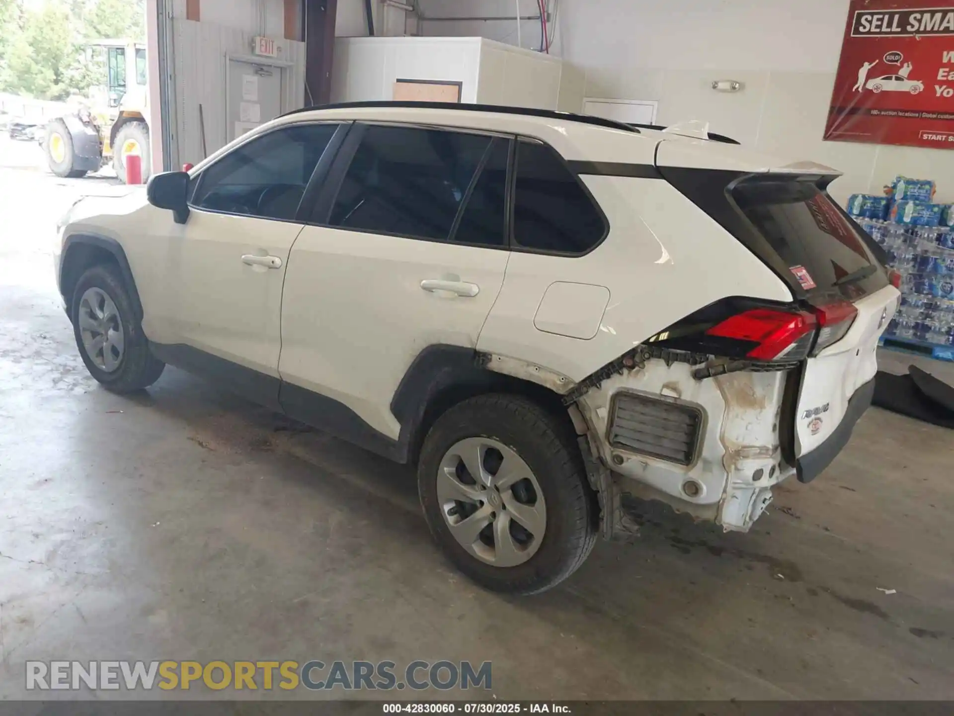 3 Photograph of a damaged car 2T3H1RFV5MC086206 TOYOTA RAV4 2021