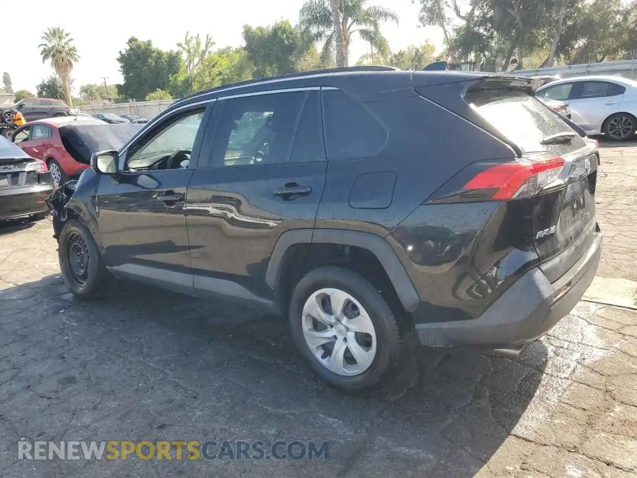 2 Photograph of a damaged car 2T3H1RFV5MC130060 TOYOTA RAV4 2021