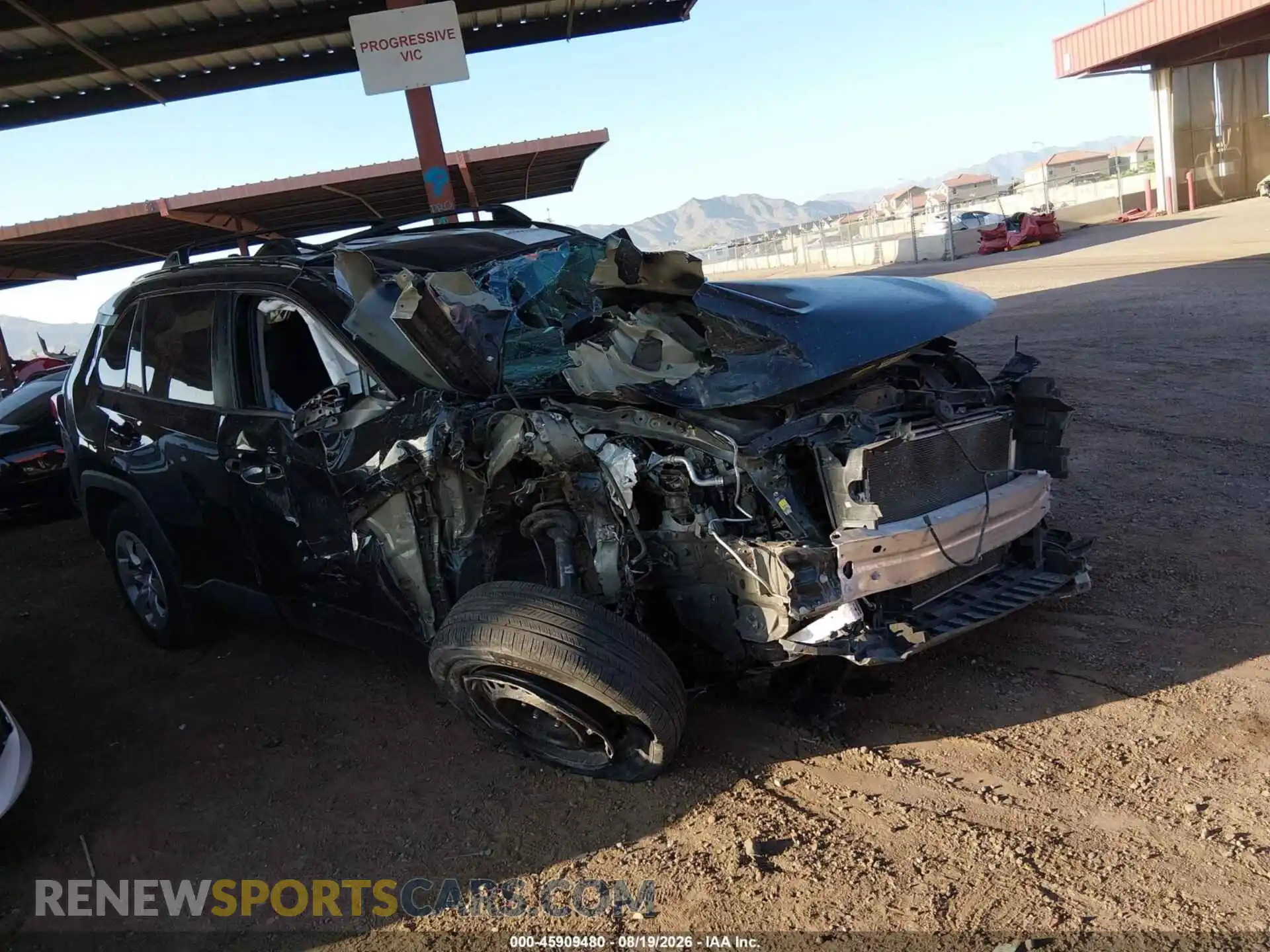 1 Photograph of a damaged car 2T3H1RFV5MC138224 TOYOTA RAV4 2021
