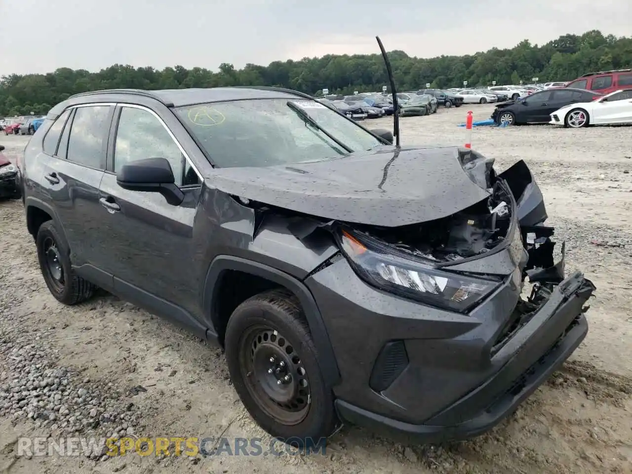 1 Photograph of a damaged car 2T3H1RFV5MC143651 TOYOTA RAV4 2021