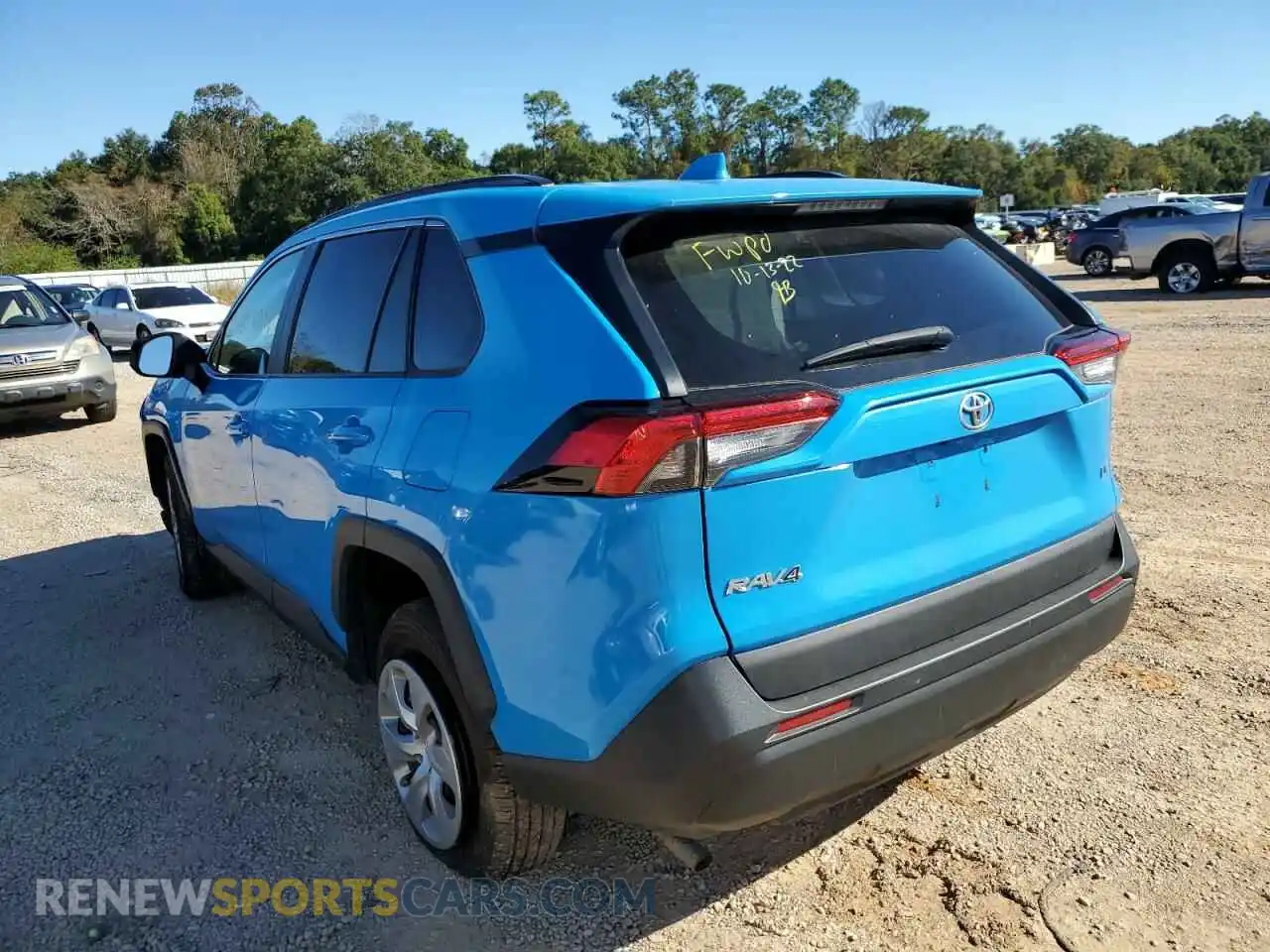 3 Photograph of a damaged car 2T3H1RFV5MW125262 TOYOTA RAV4 2021