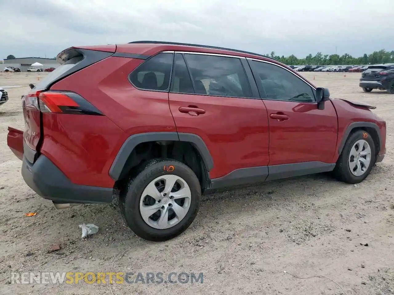 3 Photograph of a damaged car 2T3H1RFV5MW127397 TOYOTA RAV4 2021