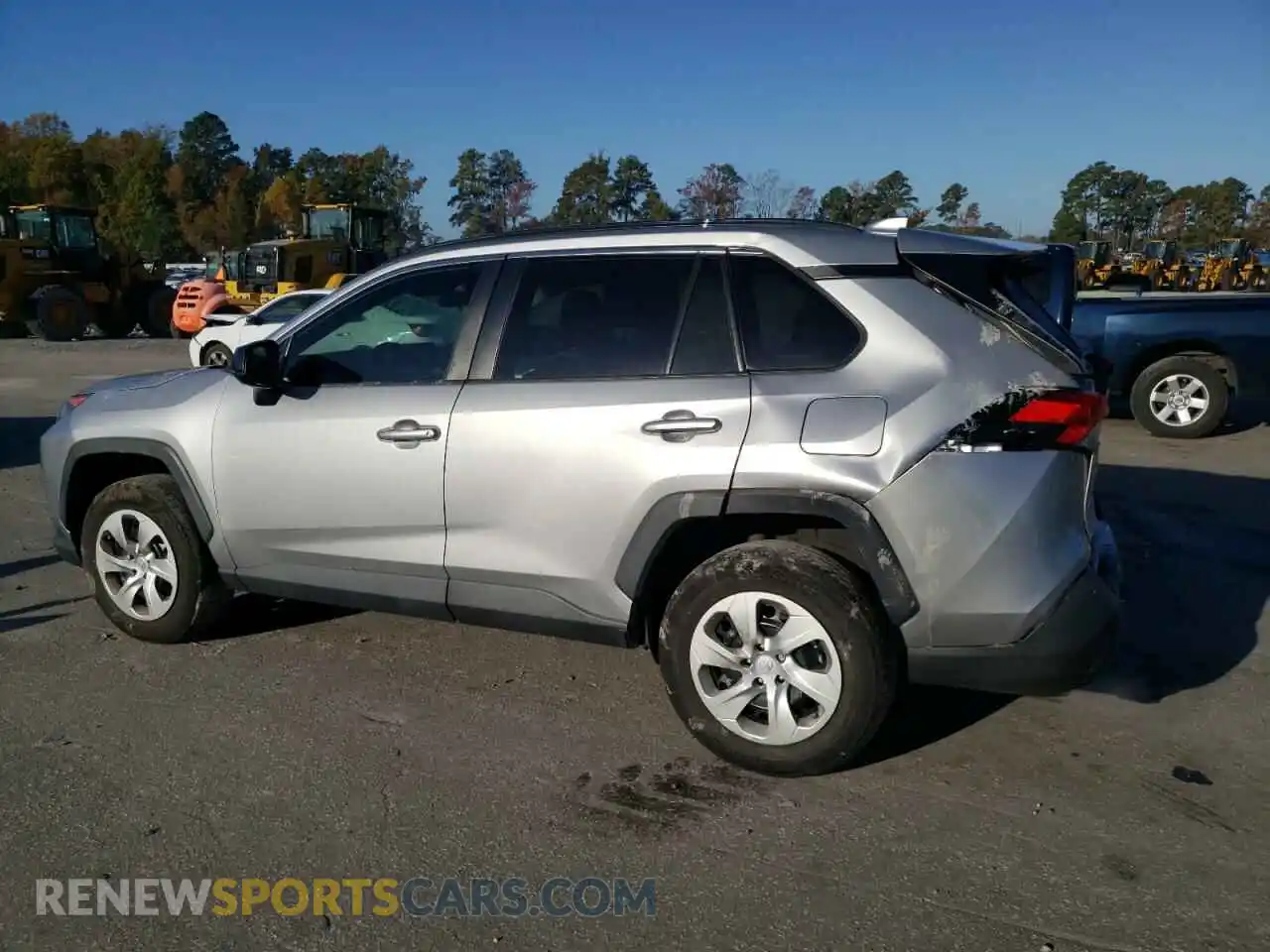2 Photograph of a damaged car 2T3H1RFV5MW127402 TOYOTA RAV4 2021