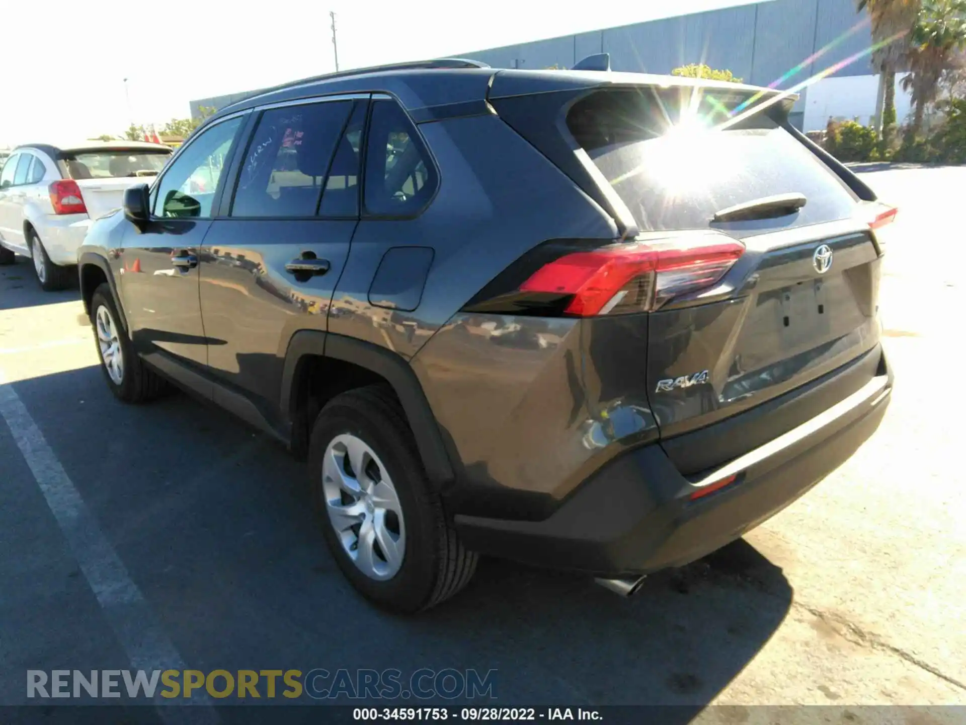 3 fotografías del automóvil dañado 2T3H1RFV5MW150680 TOYOTA RAV4 2021
