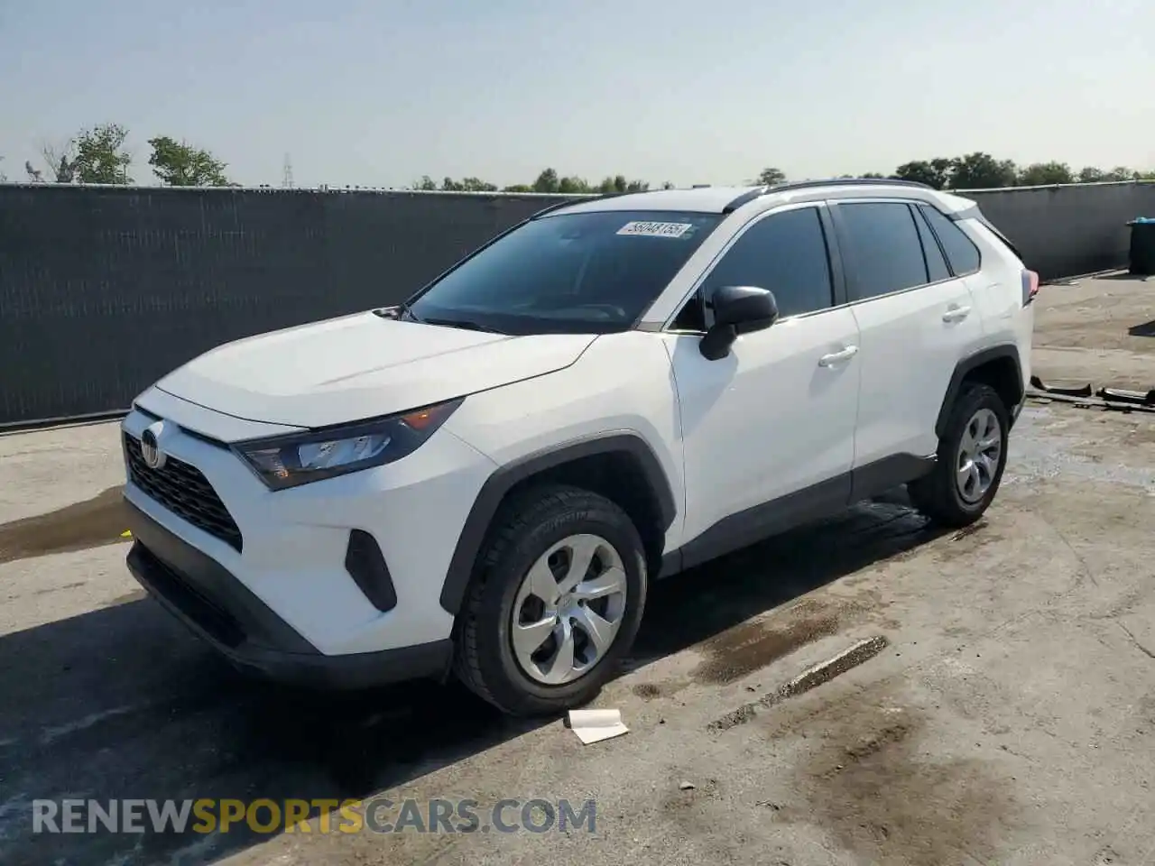 1 Photograph of a damaged car 2T3H1RFV5MW182822 TOYOTA RAV4 2021