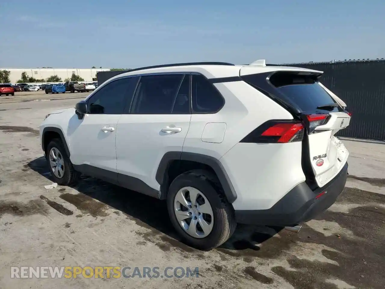 2 Photograph of a damaged car 2T3H1RFV5MW182822 TOYOTA RAV4 2021