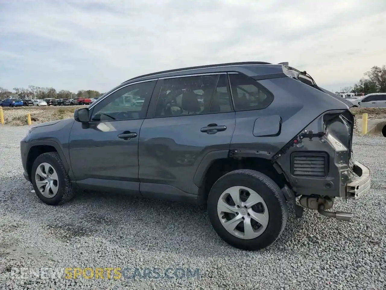 2 Photograph of a damaged car 2T3H1RFV6MC098543 TOYOTA RAV4 2021