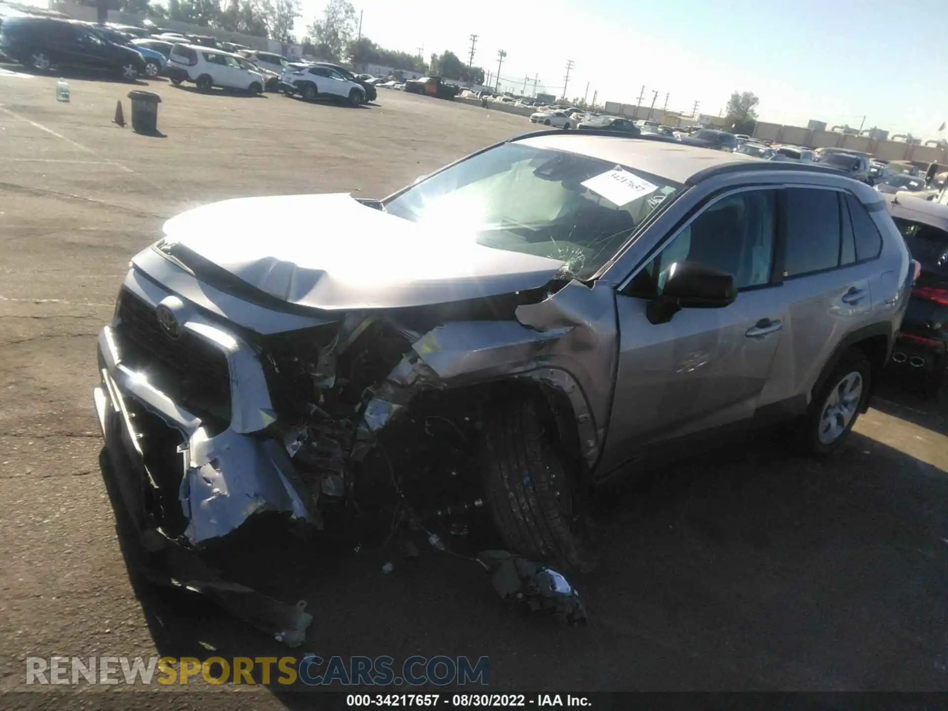 2 Фотография поврежденного автомобиля 2T3H1RFV6MC101070 TOYOTA RAV4 2021