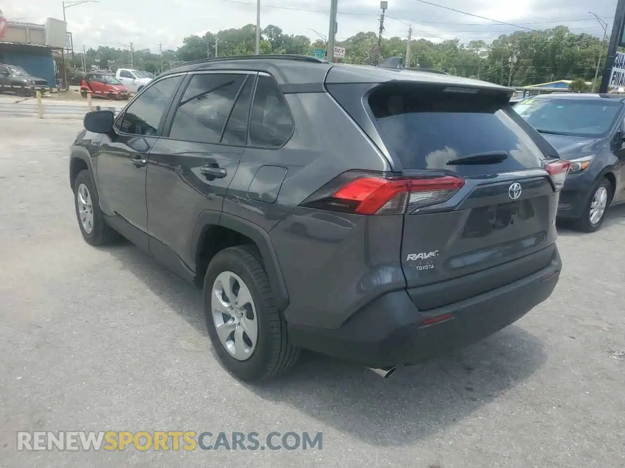 3 Photograph of a damaged car 2T3H1RFV6MC103689 TOYOTA RAV4 2021