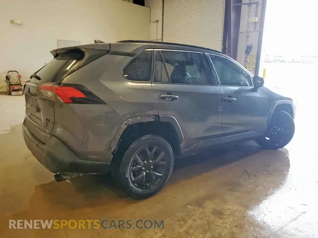 3 Photograph of a damaged car 2T3H1RFV6MC121707 TOYOTA RAV4 2021