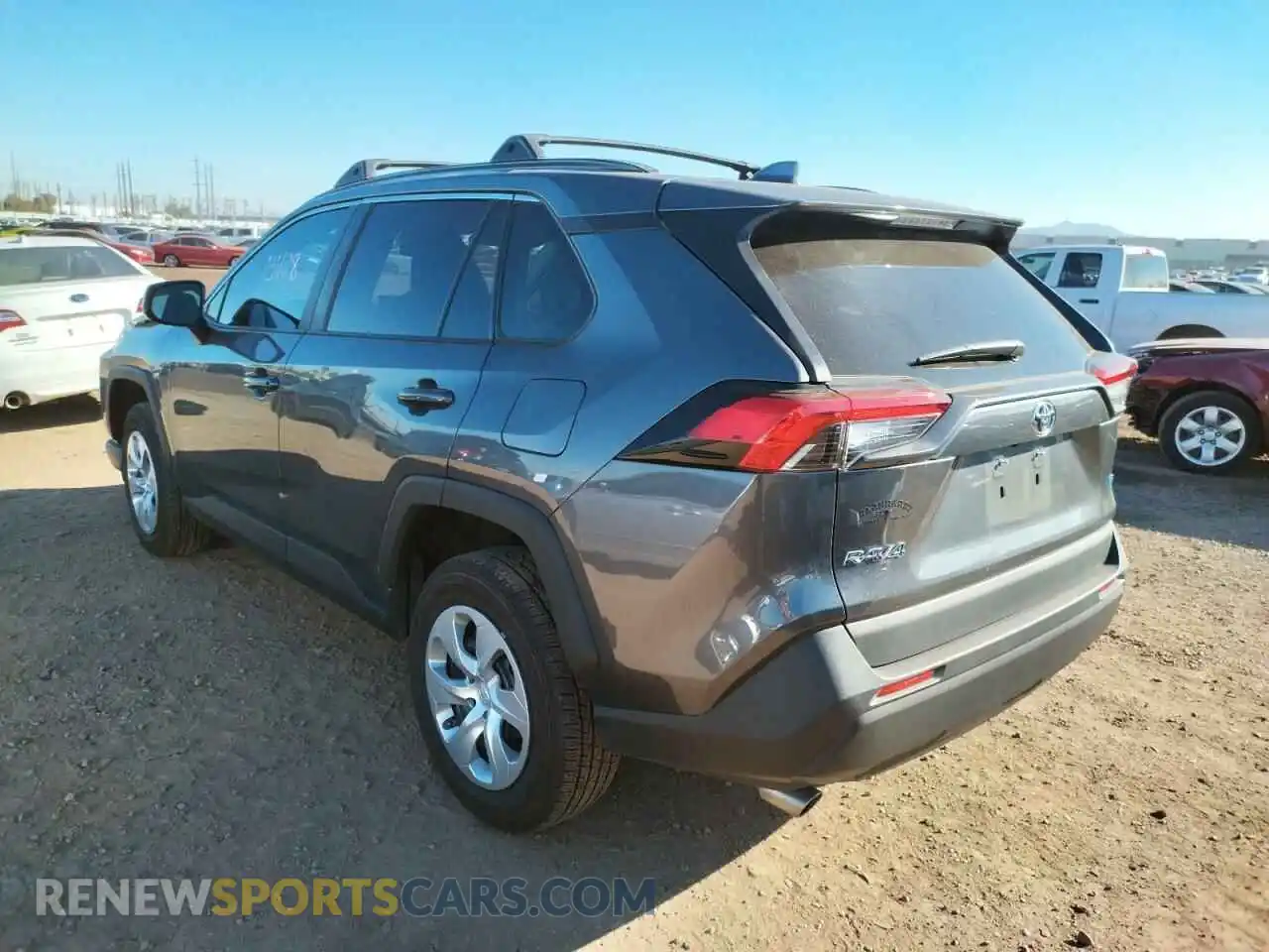 3 Photograph of a damaged car 2T3H1RFV6MC121951 TOYOTA RAV4 2021