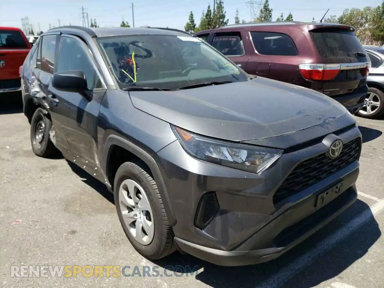 1 Photograph of a damaged car 2T3H1RFV6MC122095 TOYOTA RAV4 2021