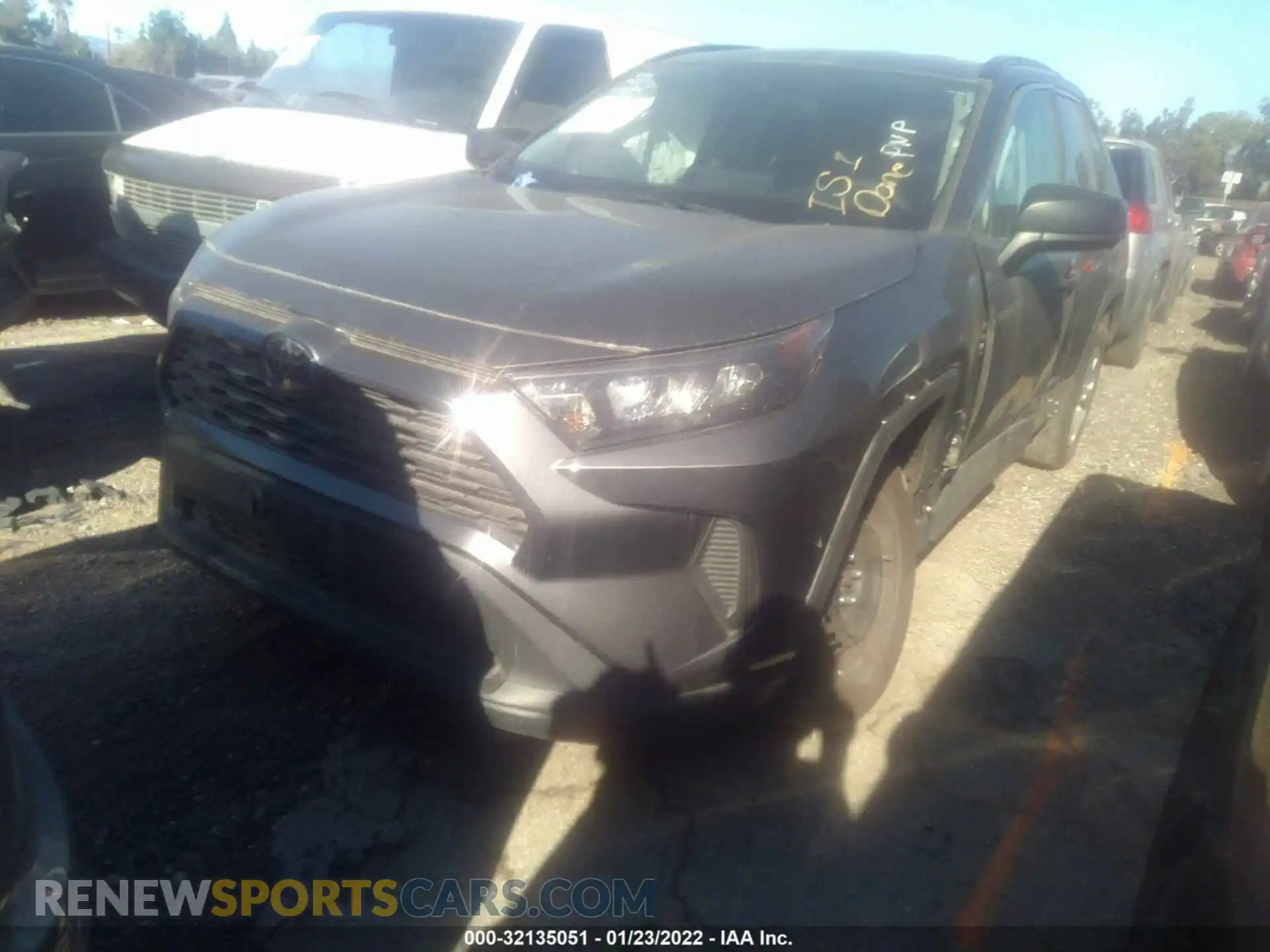 2 Photograph of a damaged car 2T3H1RFV6MW105778 TOYOTA RAV4 2021
