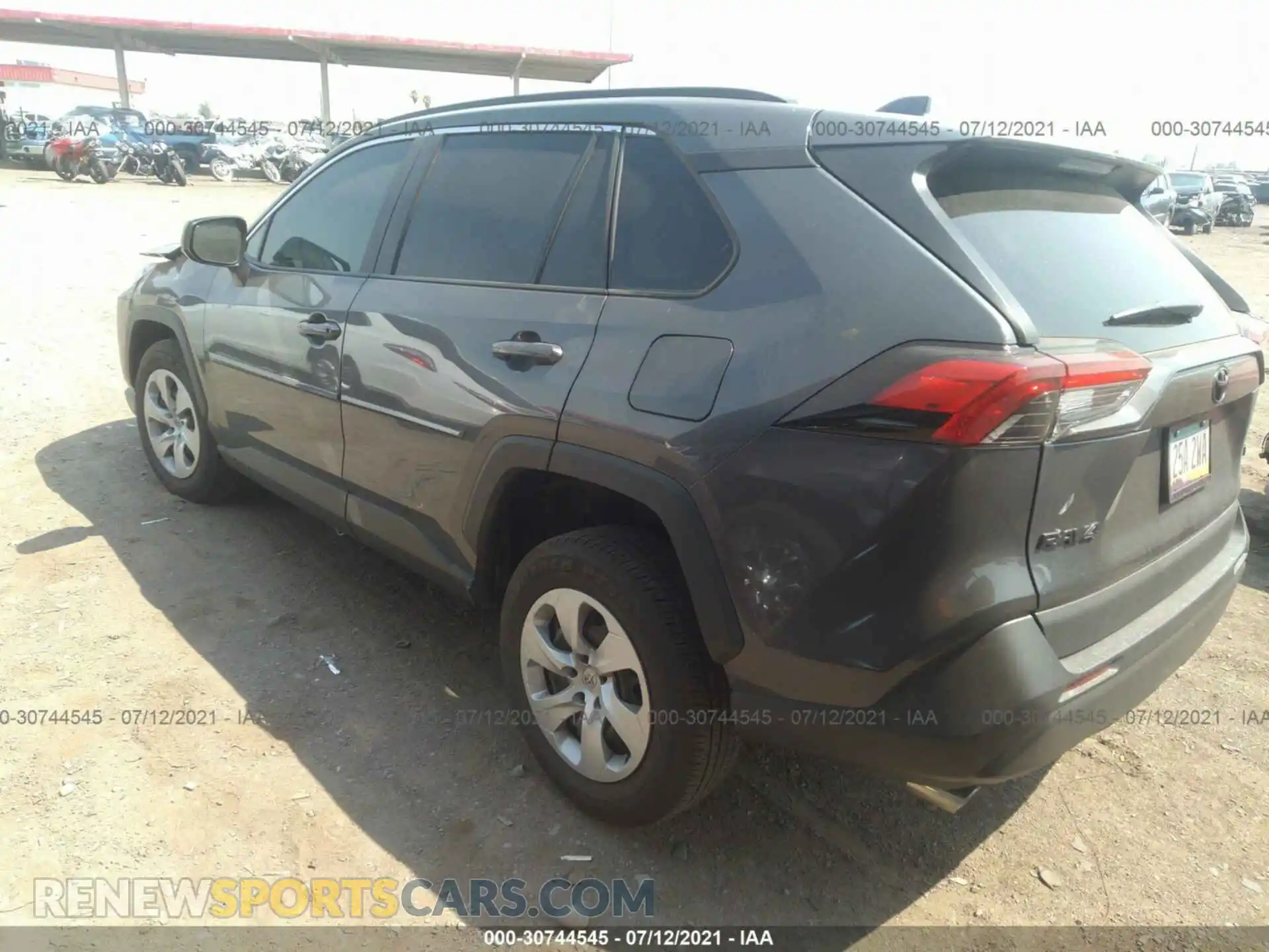 3 Photograph of a damaged car 2T3H1RFV6MW109961 TOYOTA RAV4 2021