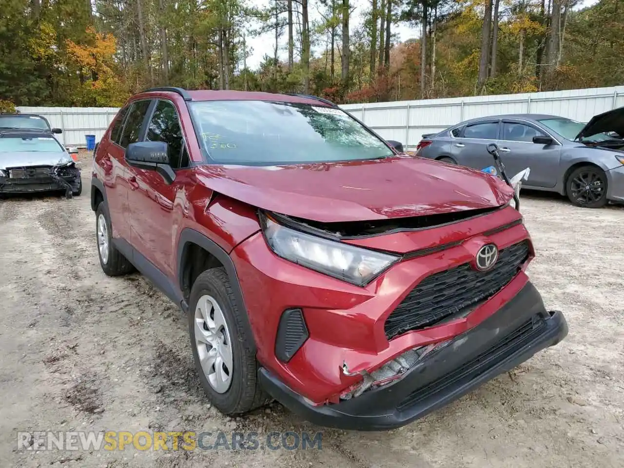 1 Photograph of a damaged car 2T3H1RFV6MW162384 TOYOTA RAV4 2021
