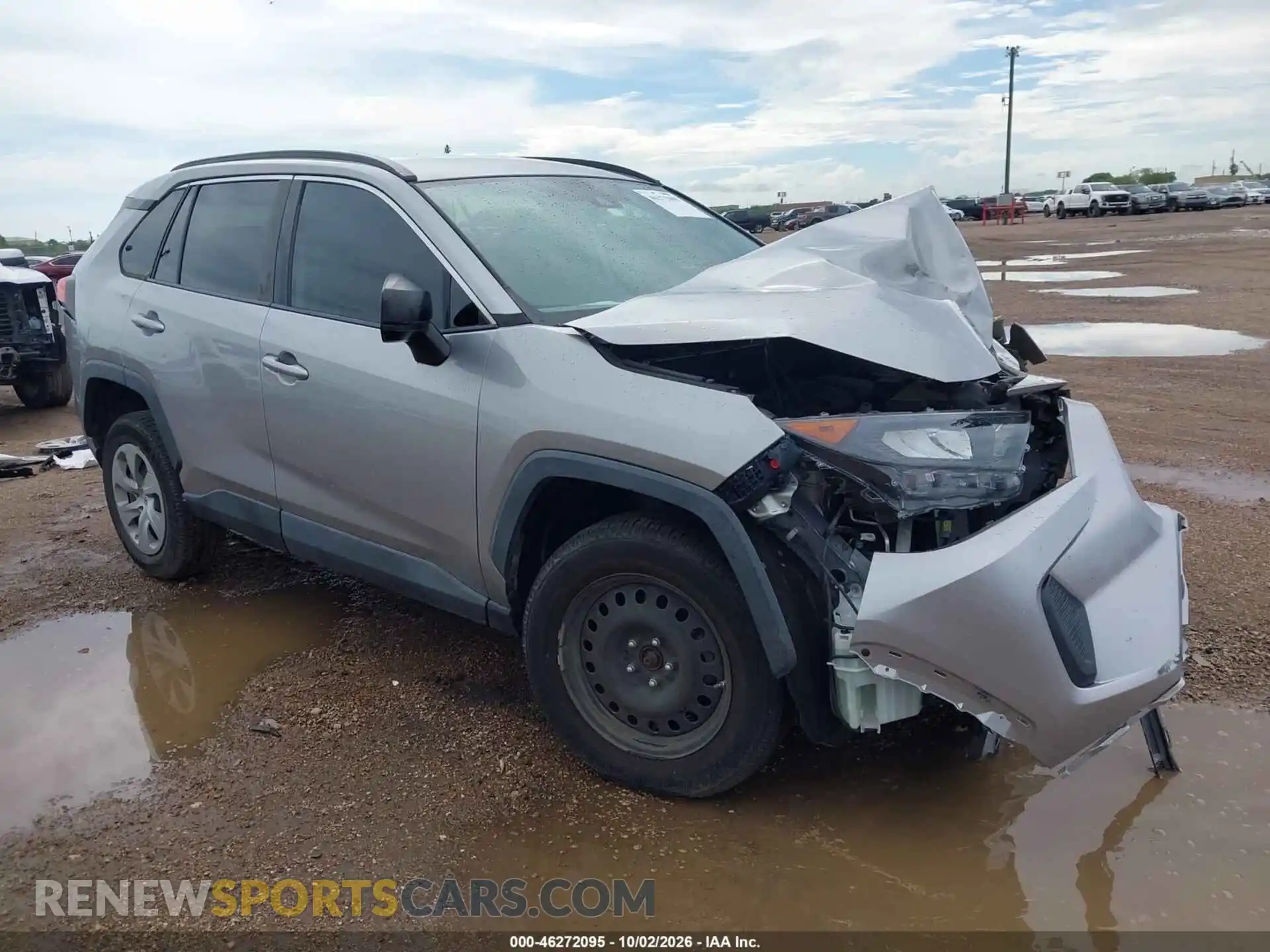1 Photograph of a damaged car 2T3H1RFV7MC092363 TOYOTA RAV4 2021