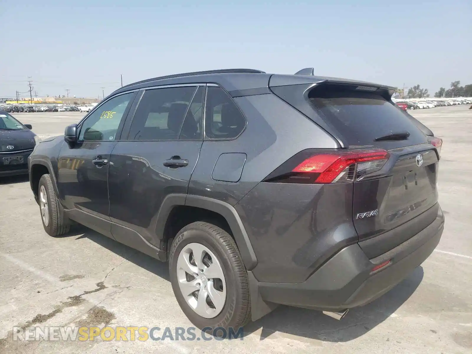 3 Photograph of a damaged car 2T3H1RFV7MC094307 TOYOTA RAV4 2021