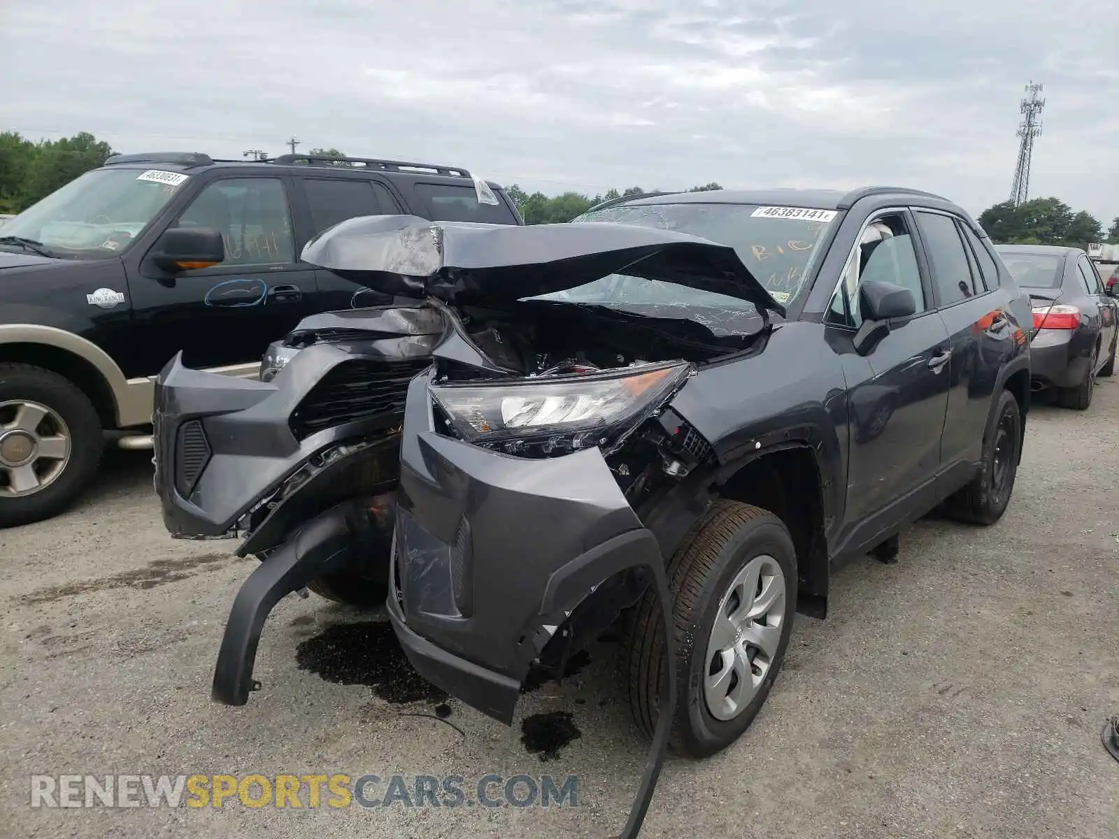 2 Photograph of a damaged car 2T3H1RFV7MC116922 TOYOTA RAV4 2021