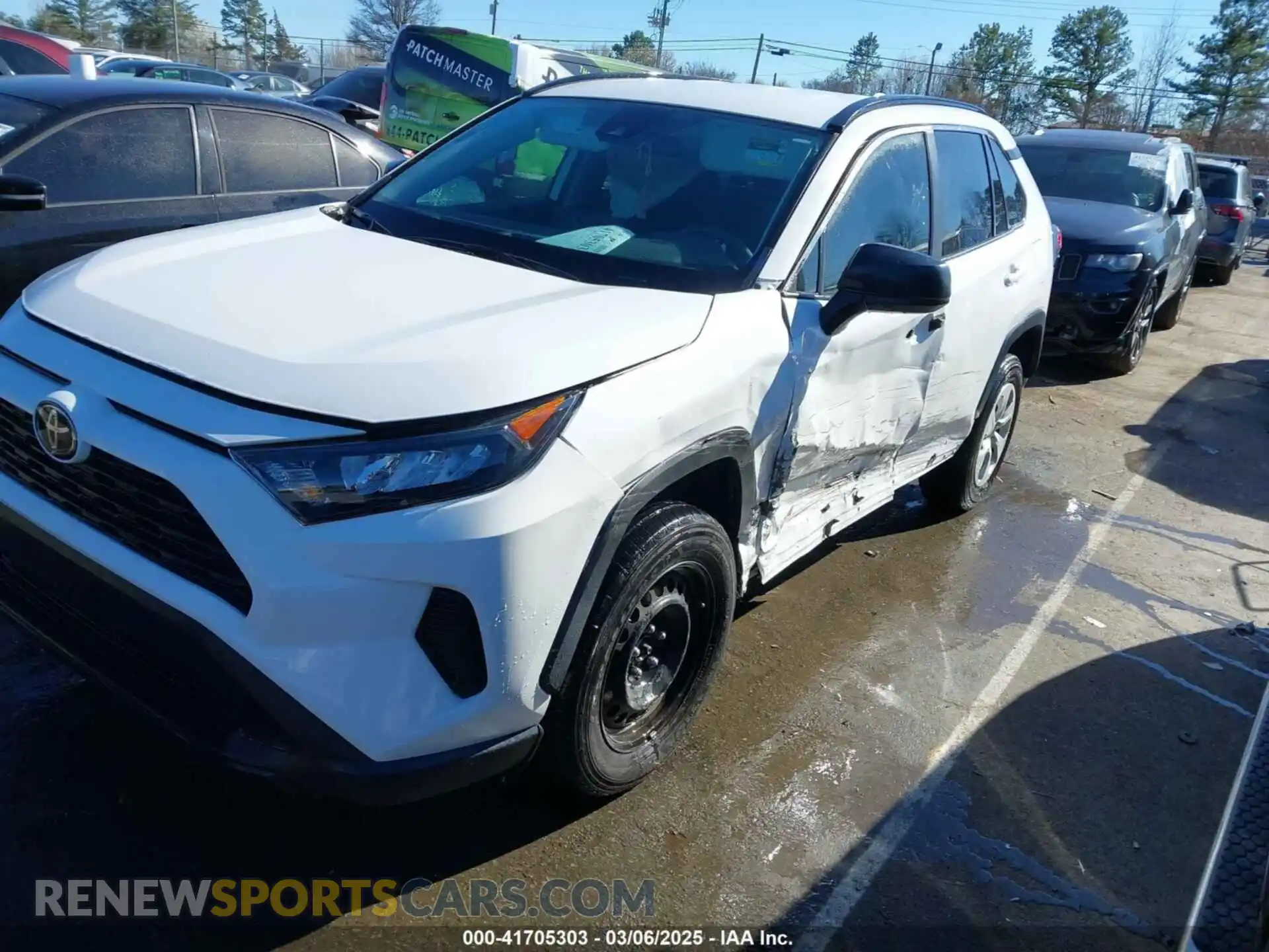 2 Photograph of a damaged car 2T3H1RFV7MC121831 TOYOTA RAV4 2021